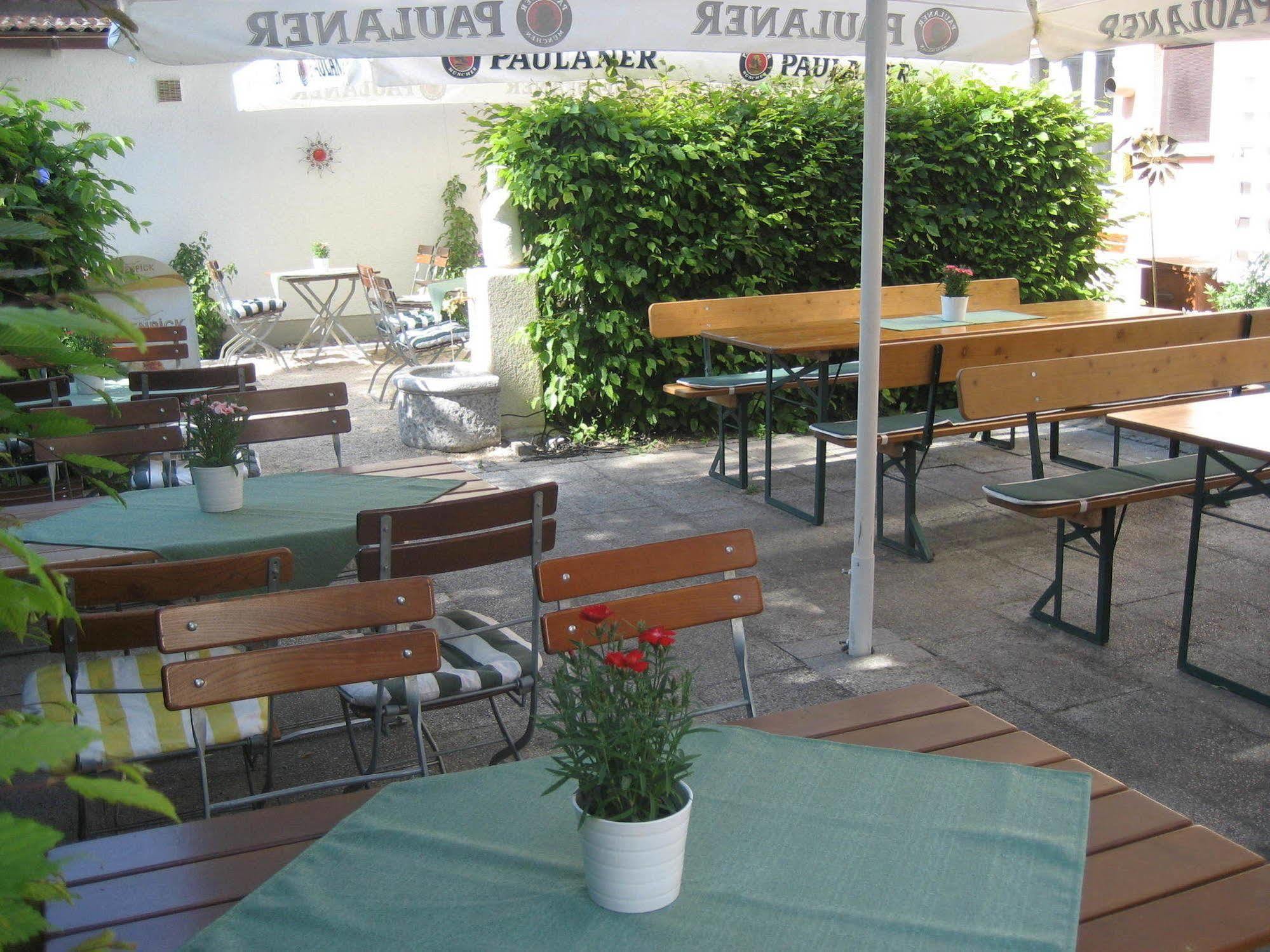 Hotel & Restaurant Fischer Altenstadt  Exterior photo